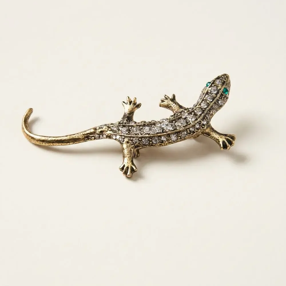 Vintage Antiqued Silver-Tone Lizard Brooch – Emerald Rhinestone Eyes Figural Pin